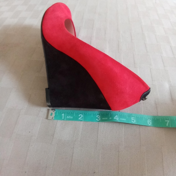 Stuart Weitzman Red Suede Peep Toe Wedge UGA perfect Gameday - Picture 14 of 16
